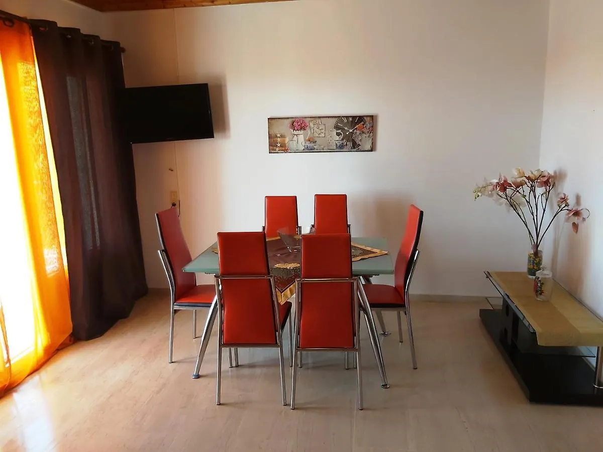 Eva Apartments Svoronata